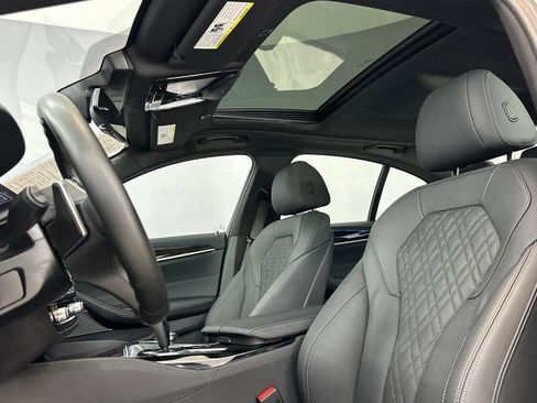 Certified 2023 BMW 530e 530e w/ M Sport Package image 16