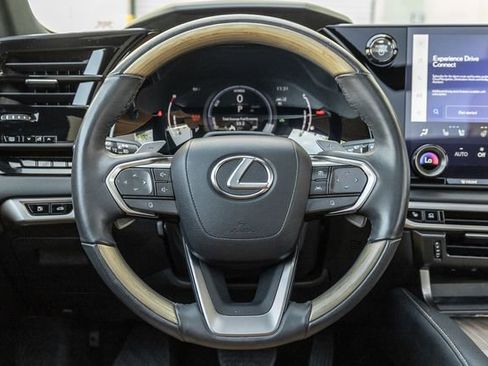 Used 2023 Lexus RX 350 w/ Accessory Package (2T) AWD/4WD image 8