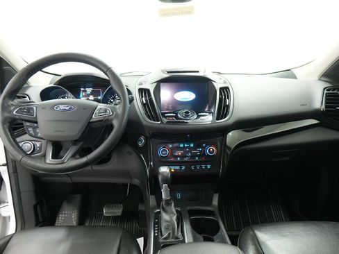 Used 2018 Ford Escape Titanium w/ Ford Safe & Smart Package AWD/4WD image 31