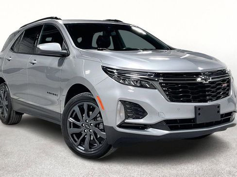 Used 2023 Chevrolet Equinox RS image 1