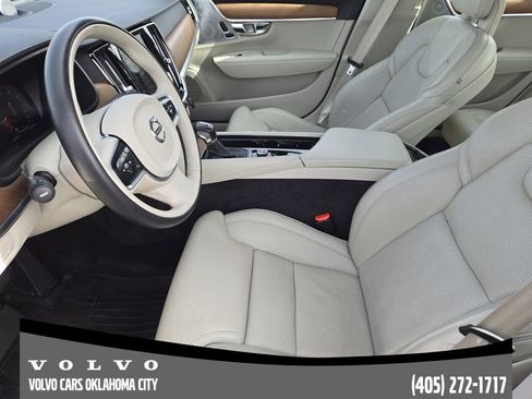 Used 2017 Volvo S90 T6 Inscription w/ Vision Package image 12