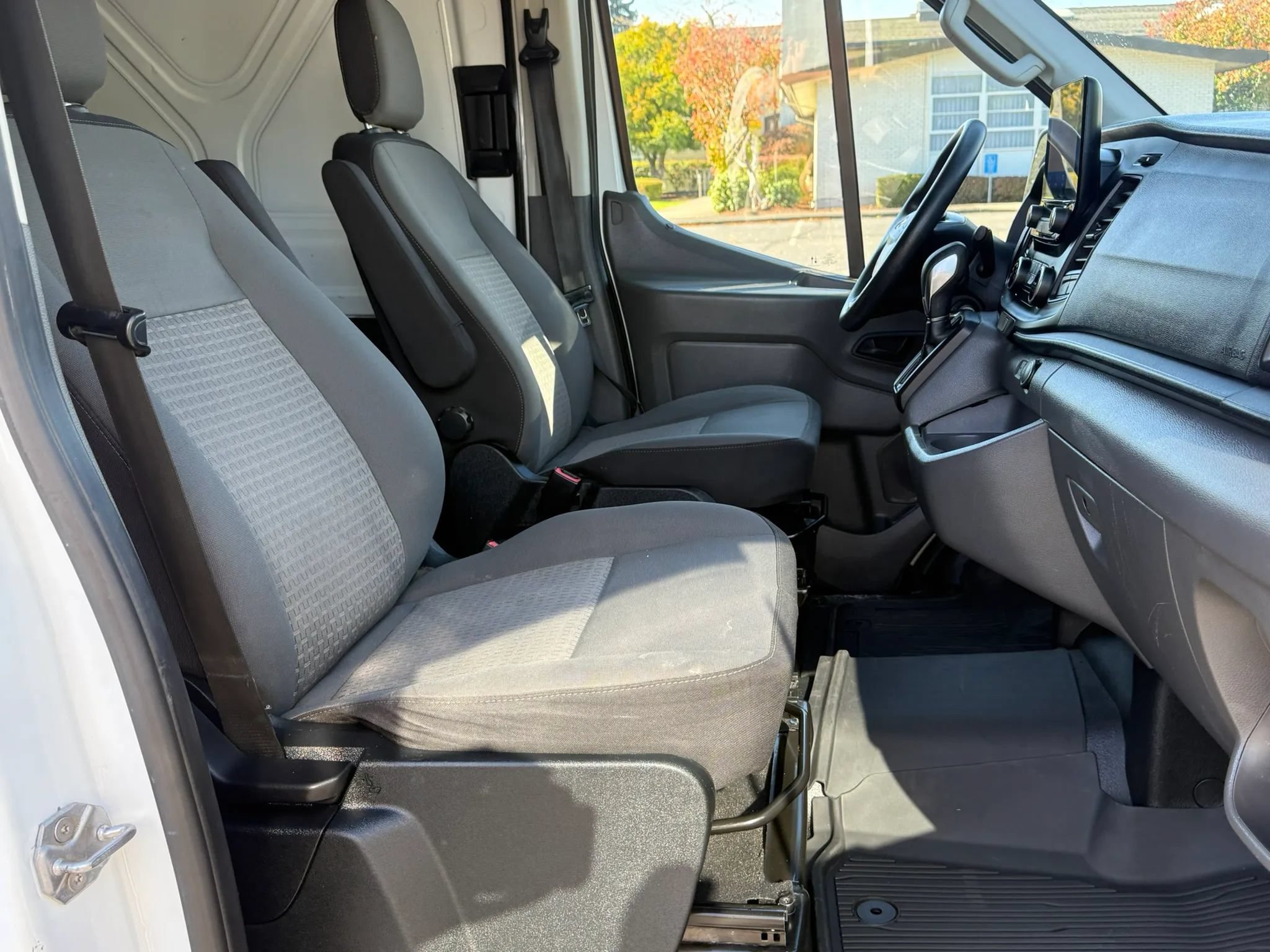 Used 2020 Ford Transit 350 148 High Roof Extended RWD image 16