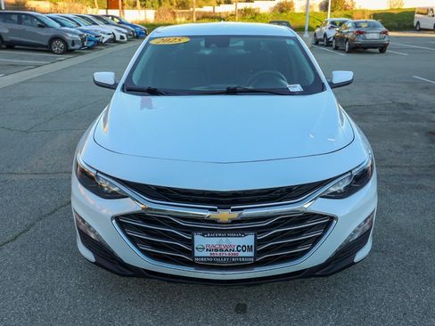 Used 2025 Chevrolet Malibu LT image 8