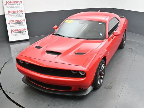 Used 2021 Dodge Challenger R/T Scat Pack w/ Plus Package image 27