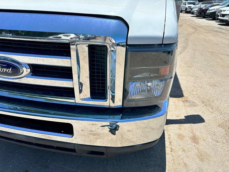 Used 2016 Ford E-350 and Econoline 350 Super Duty RWD image 11