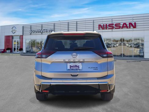 New 2026 Nissan Rogue Platinum image 7