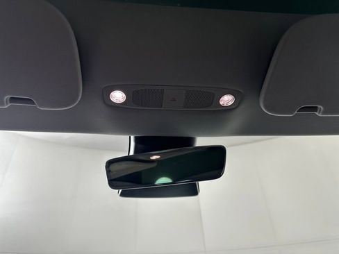 Used 2023 Tesla Model 3 Standard Range image 22