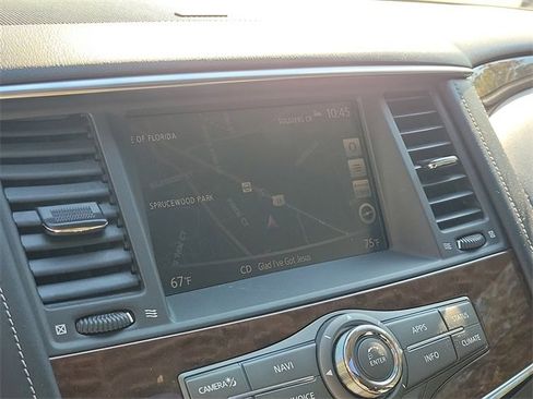 Used 2020 Nissan Armada Platinum image 20