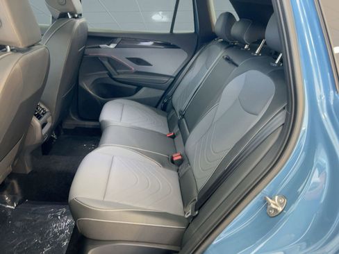 New 2026 Volkswagen Tiguan SE R-Line image 15