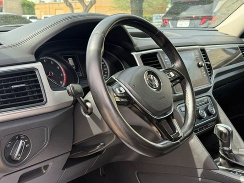 Used 2018 Volkswagen Atlas SE image 7