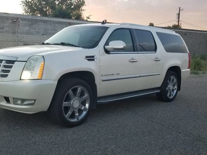 Used 2007 Cadillac Escalade ESV AWD w/ Information Package