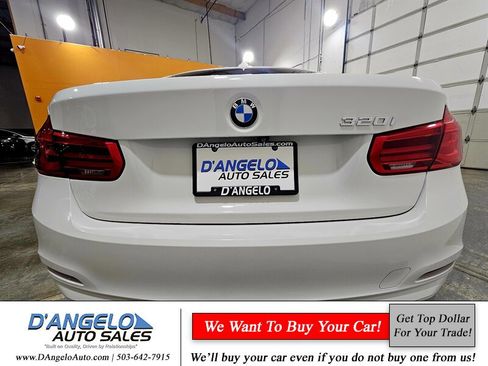 Used 2018 BMW 320i Sedan image 7