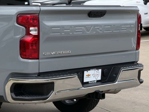 Used 2024 Chevrolet Silverado 1500 LT image 6