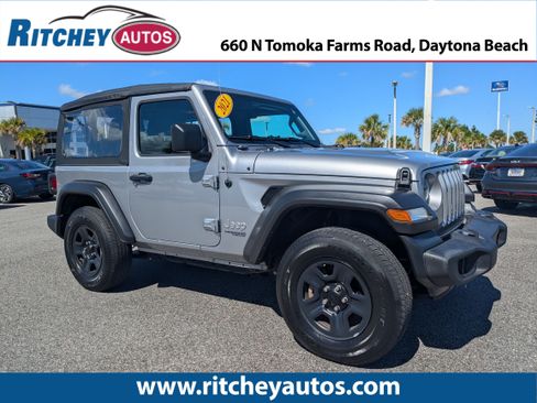Used 2021 Jeep Wrangler Sport image 1