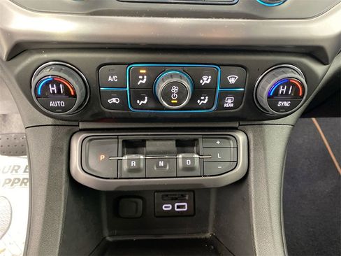 Used 2023 GMC Acadia AT4 w/ Trailering Package image 18