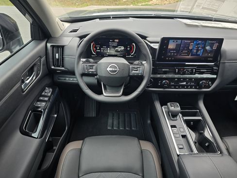 New 2026 Nissan Pathfinder Platinum w/ Cargo Package FWD image 14