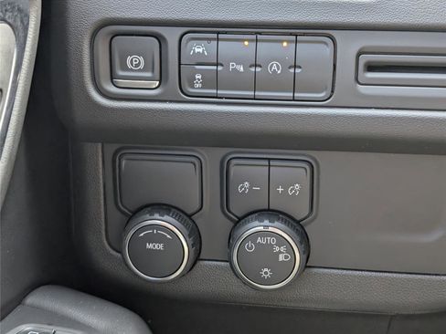 Used 2024 Chevrolet Tahoe Premier image 26