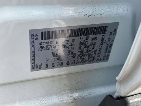 Certified 2025 Nissan Rogue SV image 21