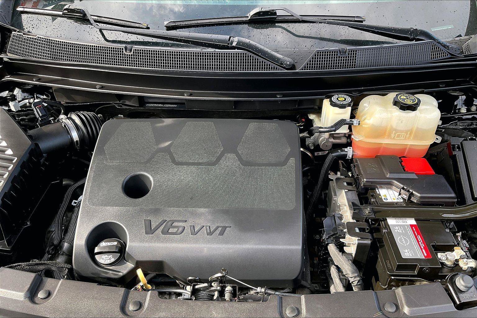 Used 2020 Chevrolet Traverse Premier FWD image 11