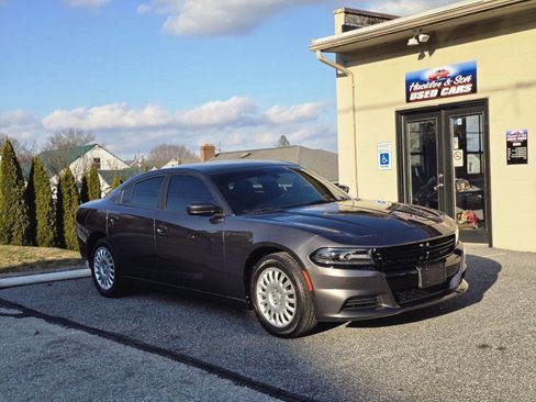 Used 2019 Dodge Charger Police w/ Convenience Group I image 2