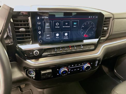Used 2025 GMC Sierra 1500 SLT AWD/4WD image 26