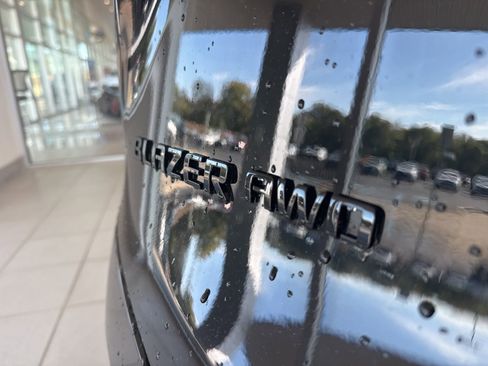 New 2025 Chevrolet Blazer LT w/ Sound & Technology Package image 7