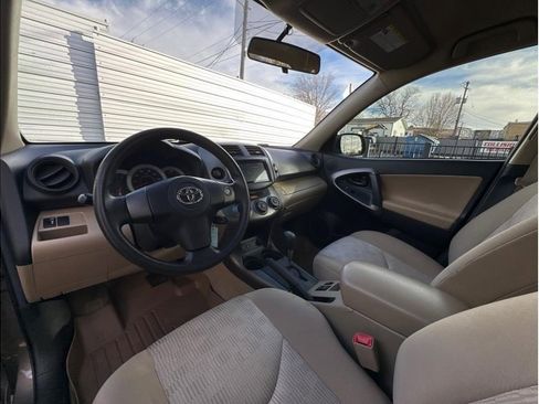 Used 2011 Toyota RAV4 4WD w/ Base L4 Extra Value Pkg image 14