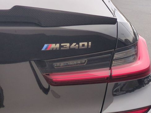 Used 2021 BMW M340i w/ Premium Package image 37