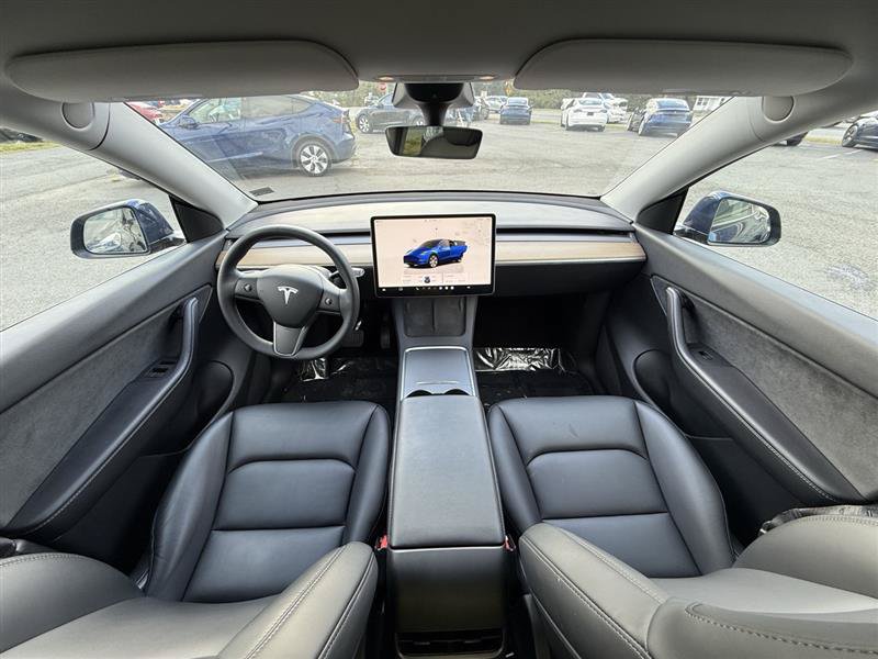 Used 2023 Tesla Model Y AWD image 13