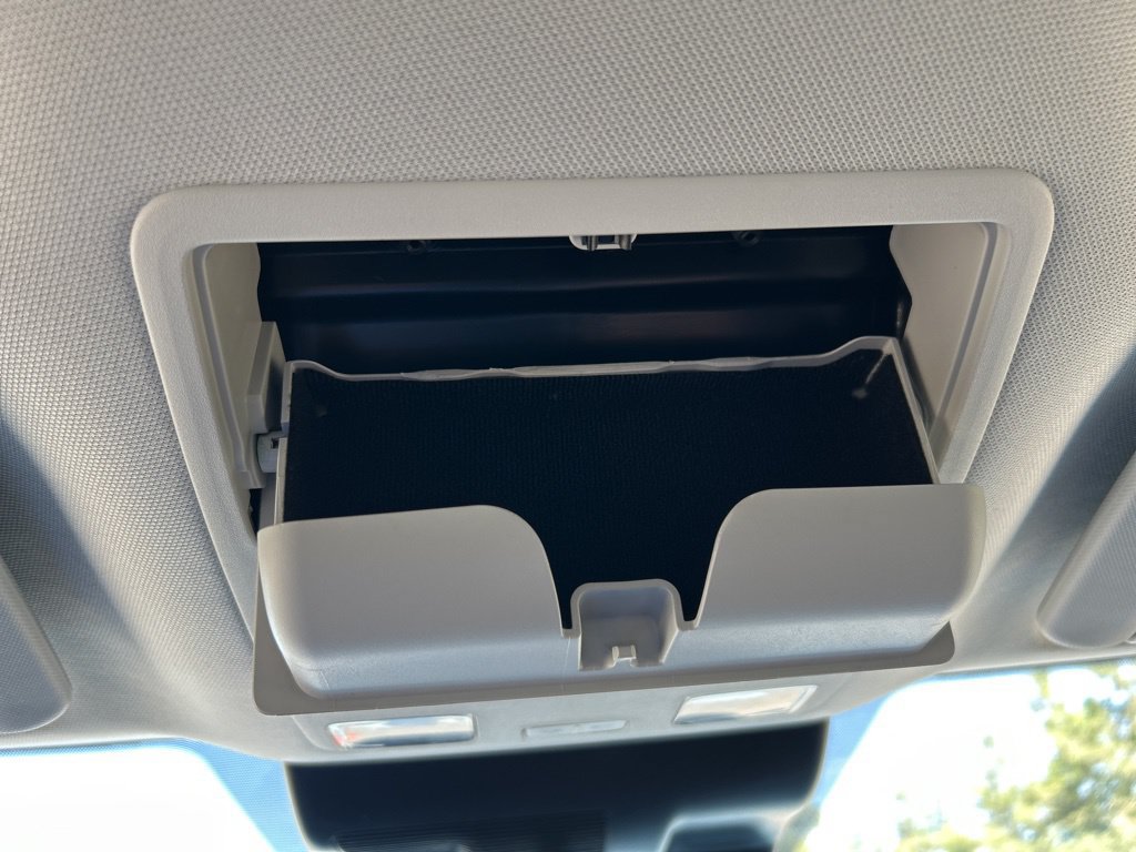 Used 2025 Ford Maverick XLT w/ XLT Luxury Package AWD/4WD image 31