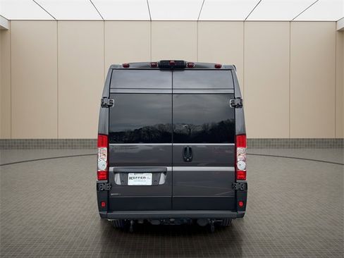 Used 2023 RAM ProMaster 3500 w/ Premium Convenience Group (B) image 4