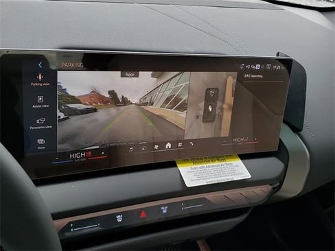 New 2026 BMW X3 xDrive30 w/ Premium Package image 25