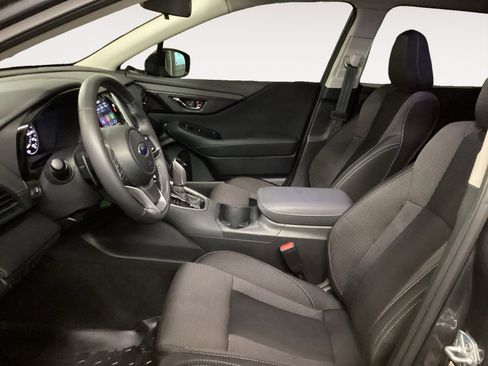 Certified 2025 Subaru Outback Premium image 9