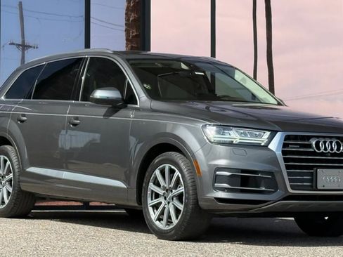 Used 2018 Audi Q7 3.0T Premium Plus AWD/4WD image 16