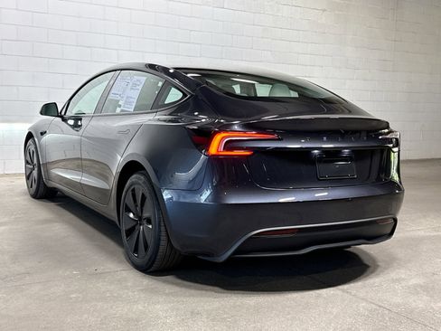 Used 2025 Tesla Model 3 RWD image 3