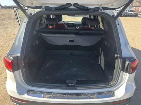 Used 2020 Mercedes-Benz GLB 250 image 20