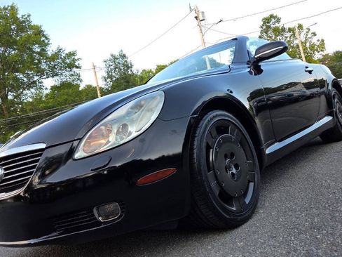 Used 2003 Lexus SC 430 Convertible RWD image 3