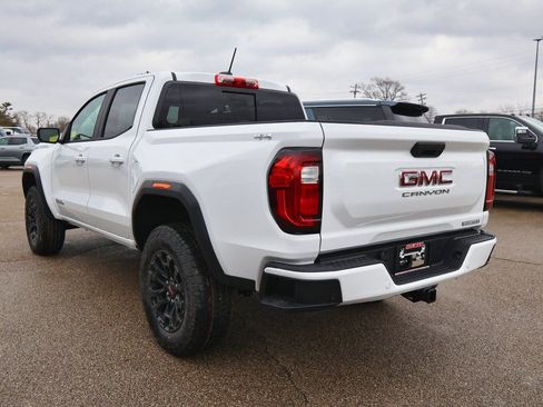 New 2026 GMC Canyon Elevation w/ Convenience Package image 21