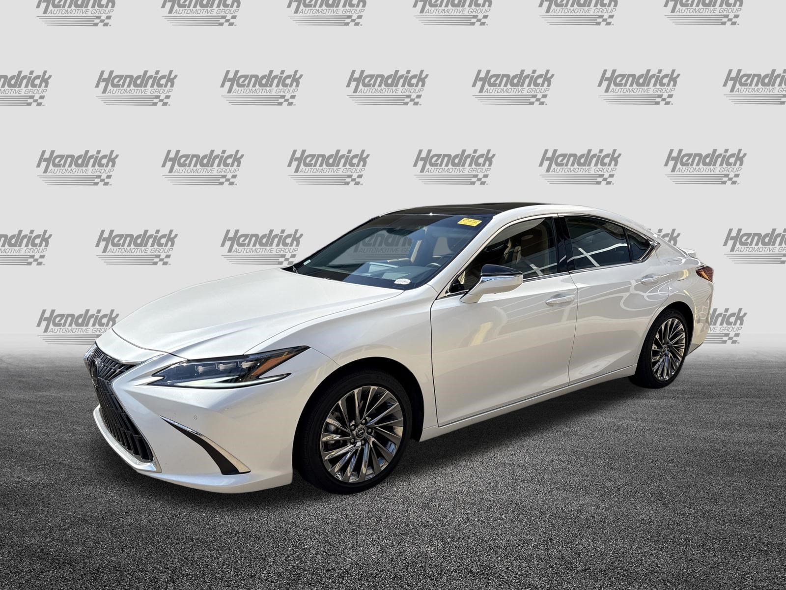 Used 2025 Lexus ES 350 Ultra Luxury FWD image 5