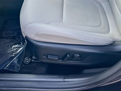 Used 2023 Hyundai Tucson SEL image 17