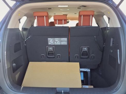 New 2026 Kia Carnival EX FWD image 19