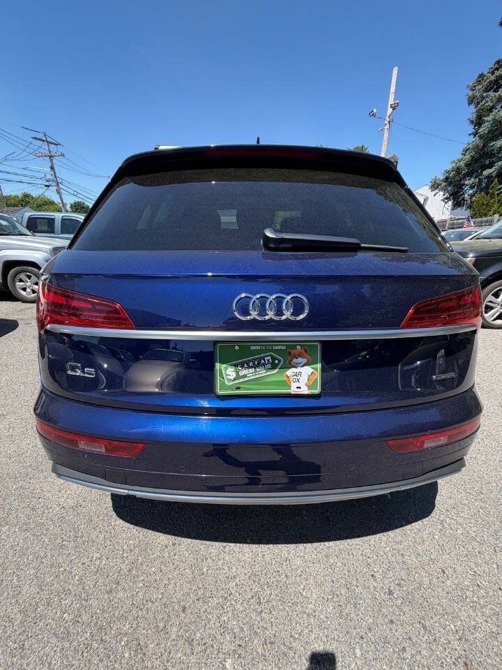 Used 2021 Audi Q5 2.0T Premium w/ Convenience Package AWD/4WD image 17