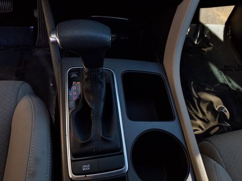 Used 2016 Kia Optima LX image 11