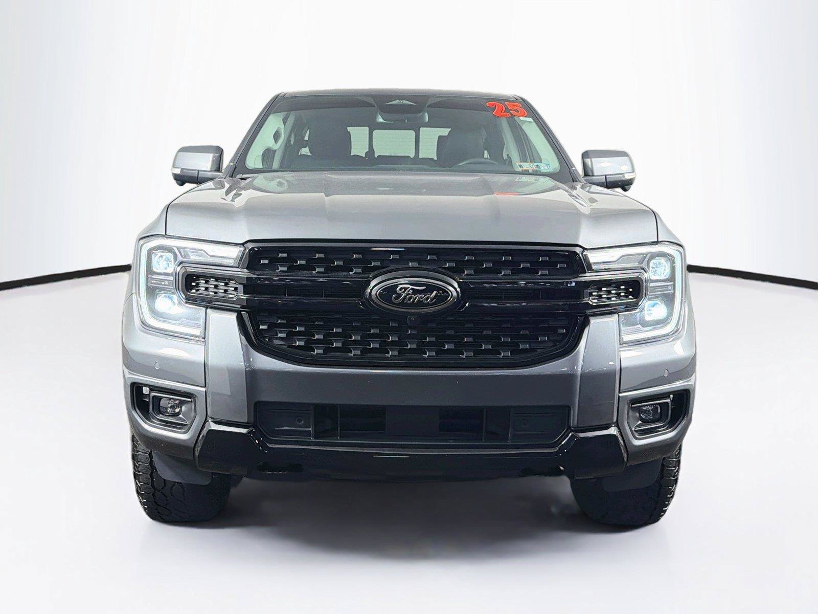 Used 2025 Ford Ranger Lariat w/ FX4 Off-Road Package AWD/4WD image 6