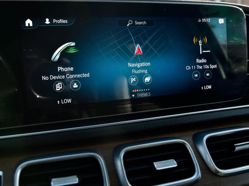 Used 2022 Mercedes-Benz GLE 350 4MATIC image 15