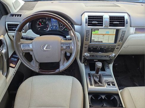 Used 2019 Lexus GX 460 Premium image 15