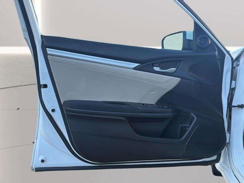 Used 2017 Honda Civic EX image 15