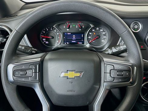 Used 2022 Chevrolet Blazer LT AWD/4WD image 12