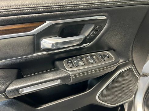 Used 2021 RAM 1500 Laramie AWD/4WD image 6