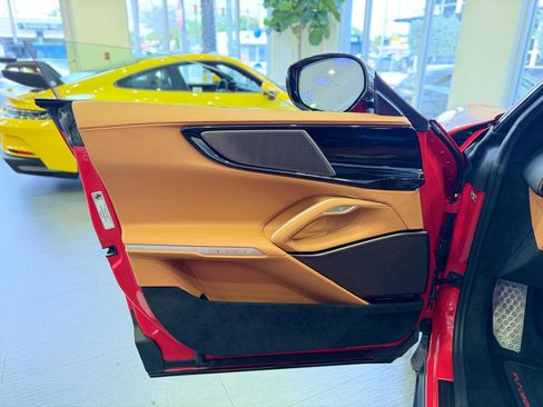 Used 2025 Ferrari Purosangue image 37